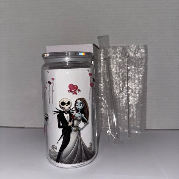 Halloween Wedding Themed 16 Oz Plastic Cup With Love Hearts - Picture 8 of 14